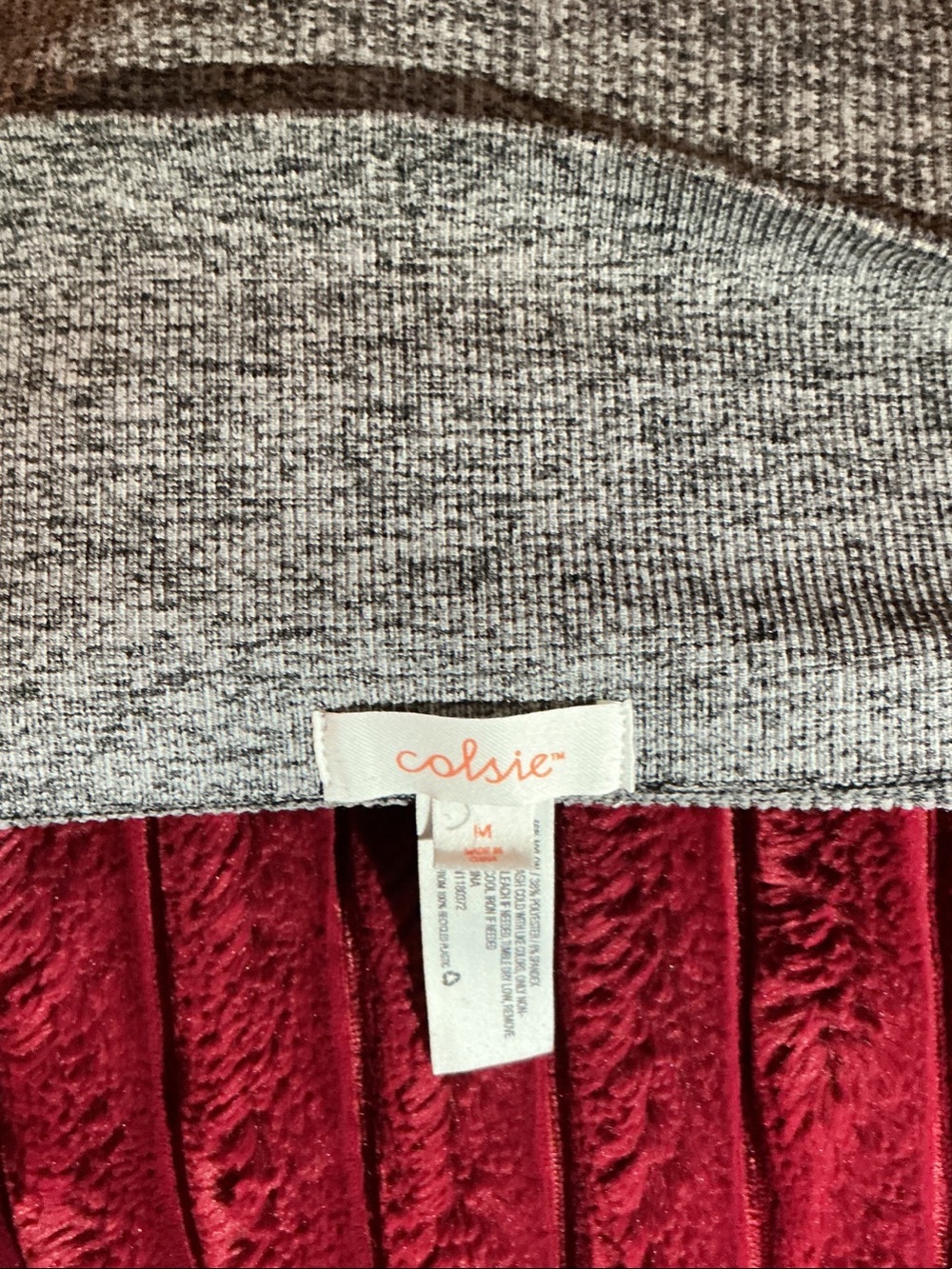 Colsie Gray Ribbed Knit Shorts - Picture 4 of 4